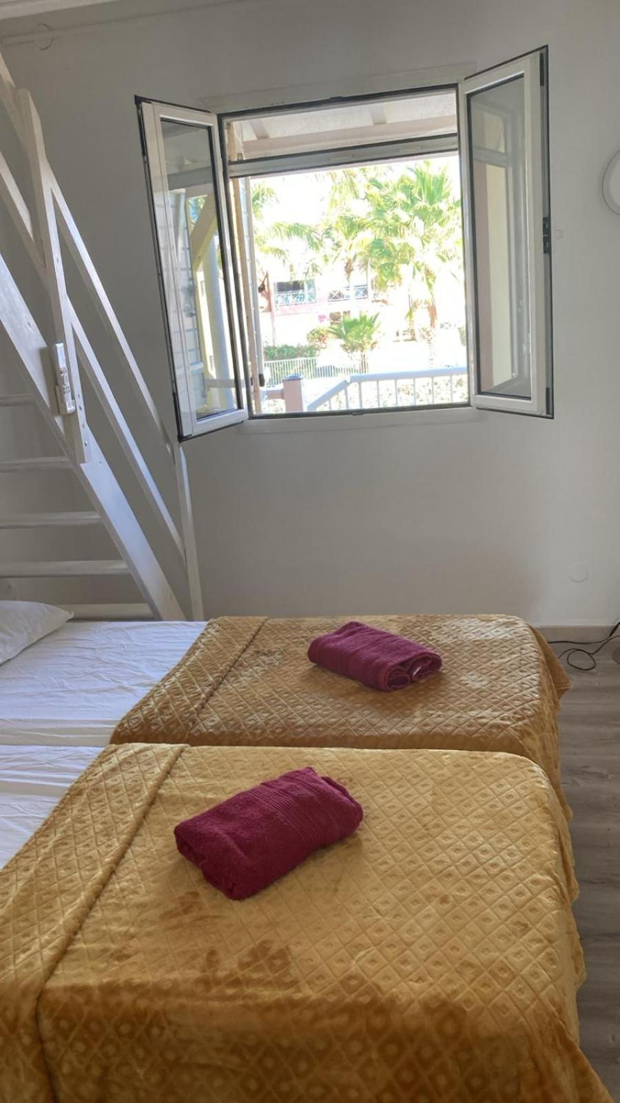 Appart vue mer 7/9p, accès direct plage et piscine Seze Extérieur photo